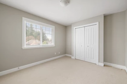 Laundry Room Photo of 3456 147a Street, Surrey, BC