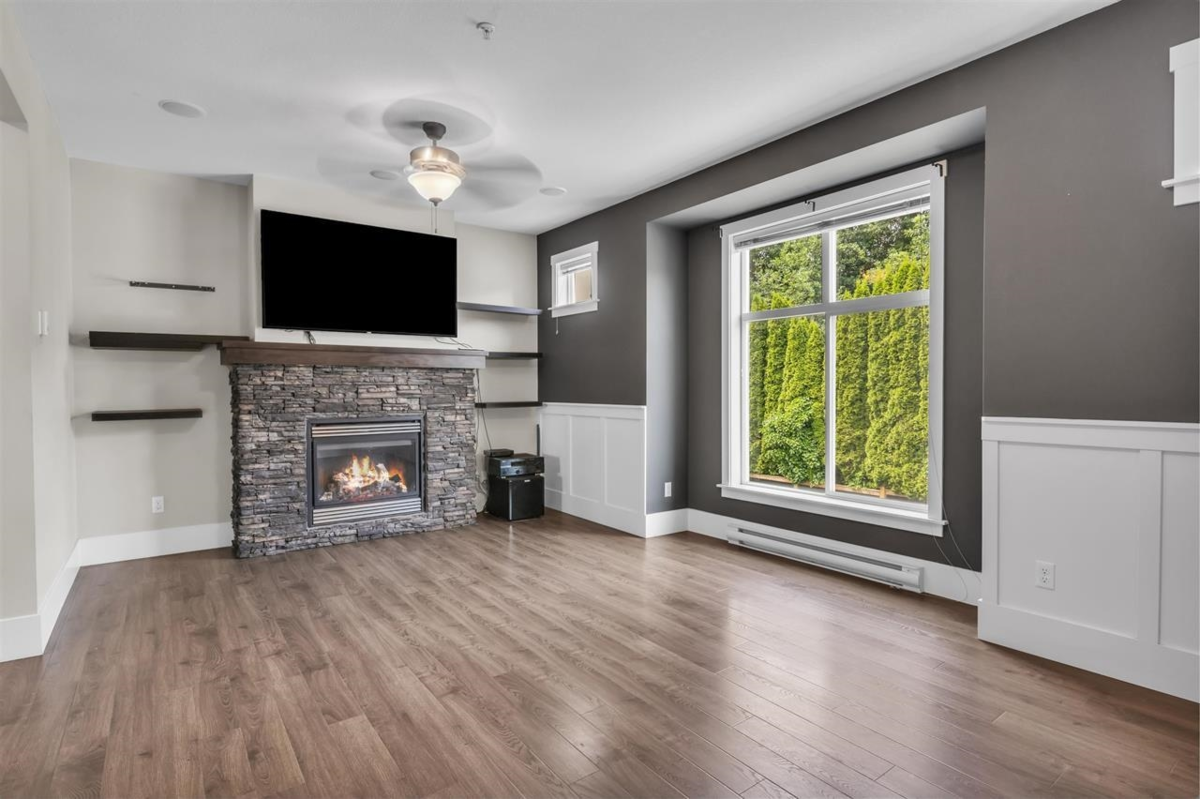 Bedroom 2 Photo of 13 9270 Broadway Street, Chilliwack, BC