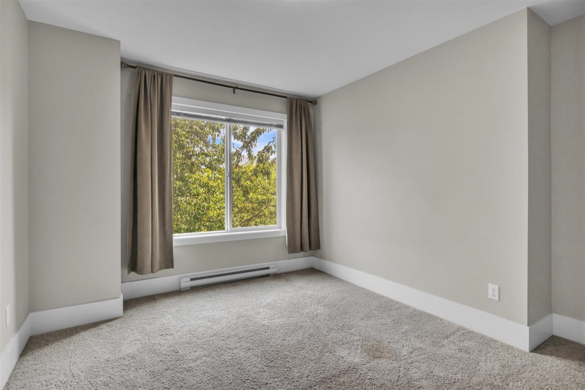 Staircase Photo of 13 9270 Broadway Street, Chilliwack, BC