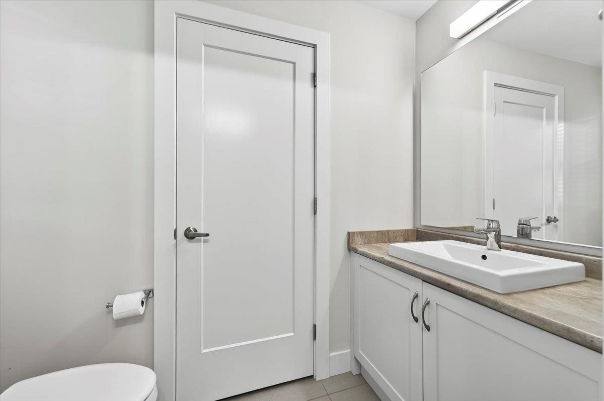 Staircase Photo of 32579 Ross Drive, Mission, BC