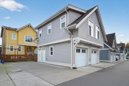 Laundry Room Photo of 32579 Ross Drive, Mission, BC