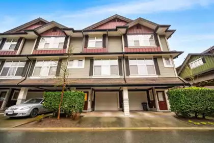 Hot Tub / Spa Photo of 29 18199 70 Avenue, Surrey, BC