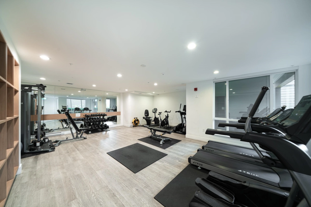 Front Yard Photo of 404 7169 14th Avenue, Burnaby, BC