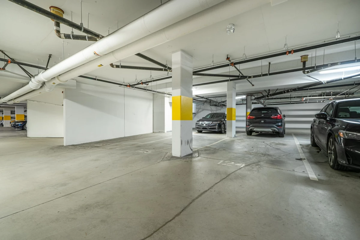 Swimming Pool Photo of 404 7169 14th Avenue, Burnaby, BC