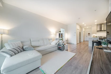 404 7169 14th Avenue, Burnaby, BC, Edmonds BE — 2 bed apartment/condo for sale