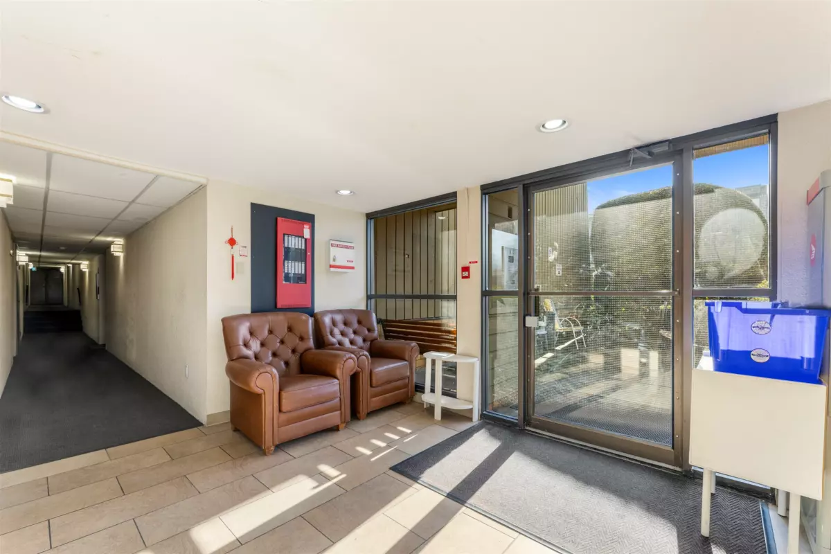 Backyard Photo of 327 9101 Horne Street, Burnaby, BC