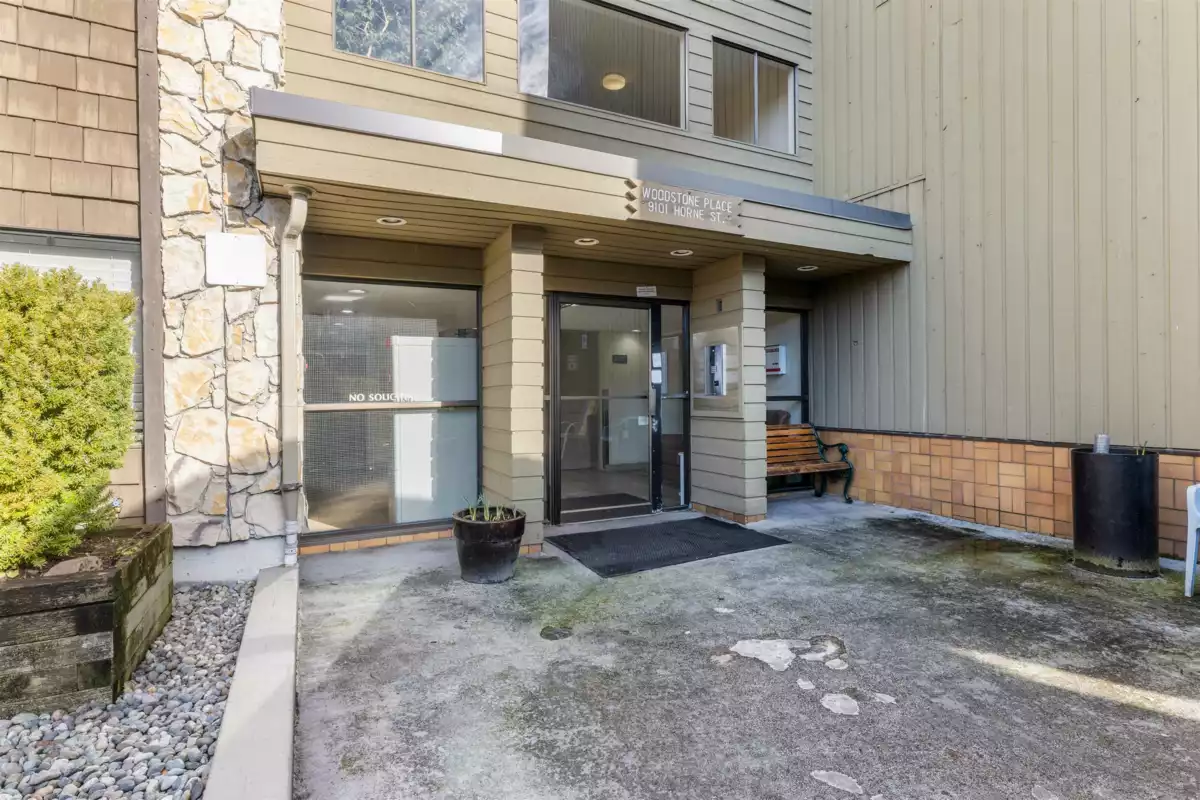 Front Yard Photo of 327 9101 Horne Street, Burnaby, BC