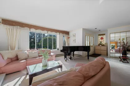 Kitchen Photo of 2133 W 49th Avenue, Vancouver, BC