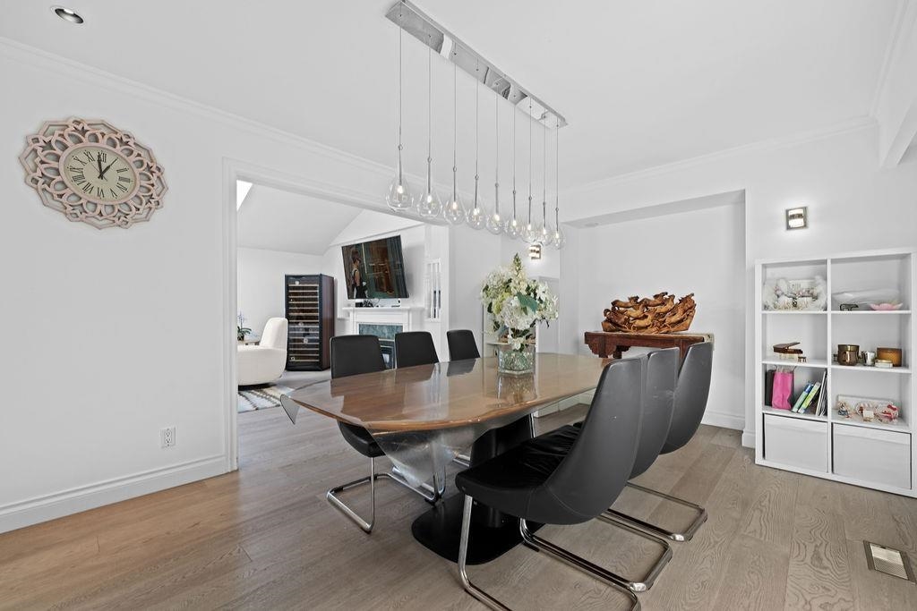 Primary Bathroom Photo of 685 King Georges Way, West Vancouver, BC