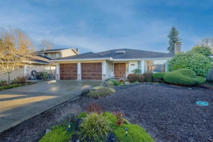 10740 Agassiz Court, Richmond, BC, Richmond — Single Family Residence for sale