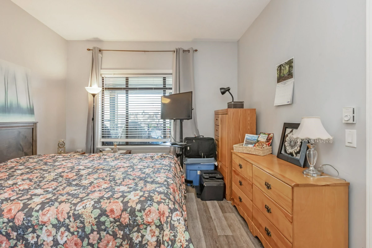 Bedroom 3 Photo of 404 8880 202 Street, Langley, BC