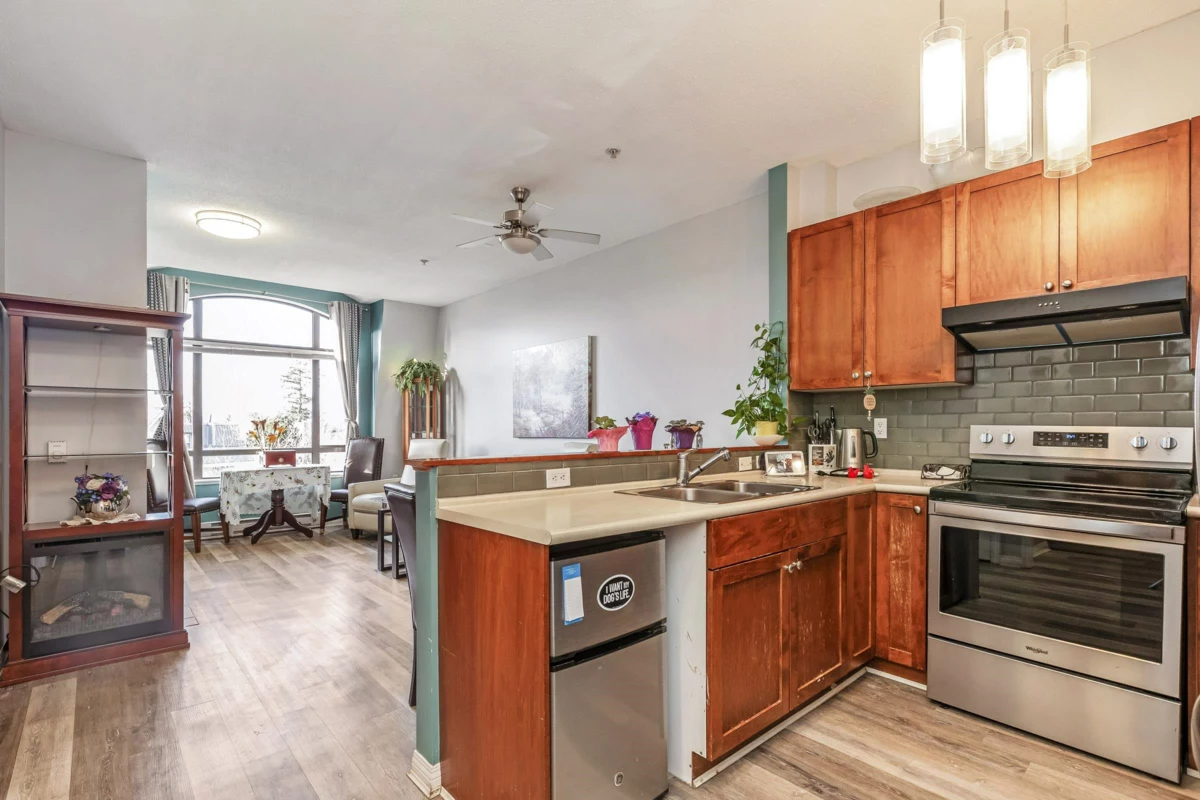 Family Room Photo of 404 8880 202 Street, Langley, BC