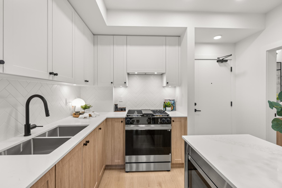 Bedroom 2 Photo of 107 19911 76 Avenue, Langley, BC