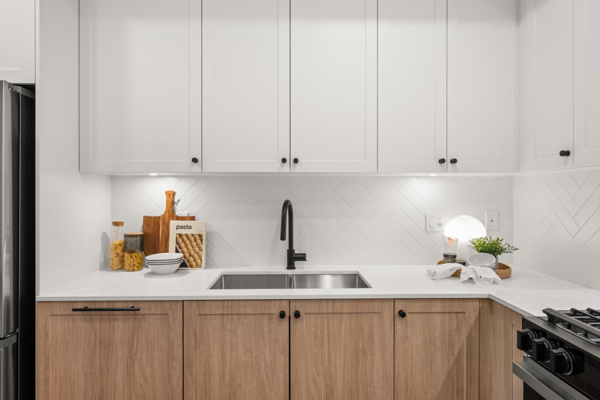 Breakfast Nook Photo of 107 19911 76 Avenue, Langley, BC