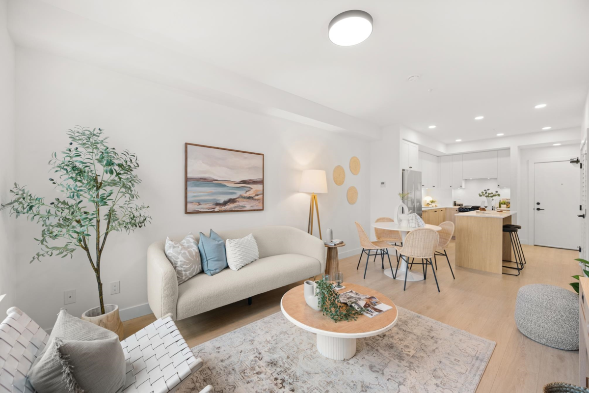 Family Room Photo of 107 19911 76 Avenue, Langley, BC