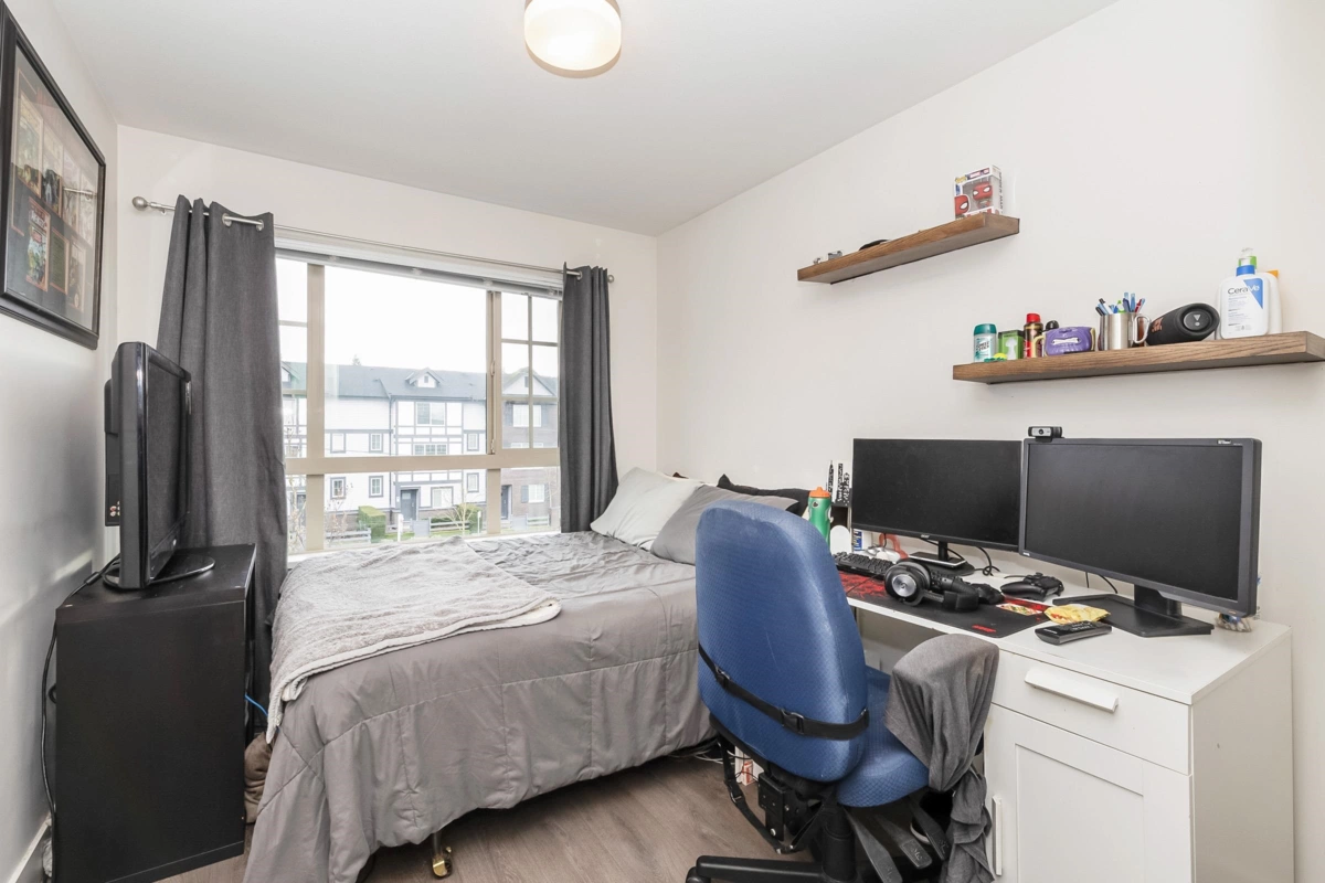 Office / Den Photo of 18 11305 240 Street, Maple Ridge, BC