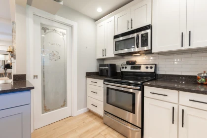 Primary Bathroom Photo of 4638 198c Street, Langley, BC