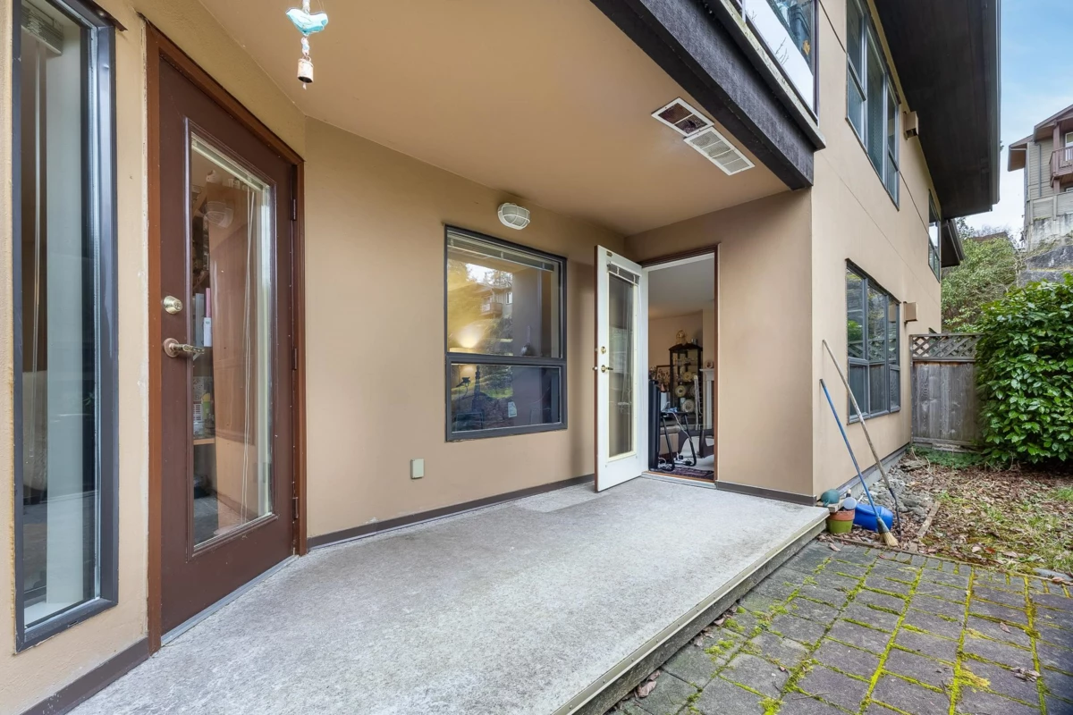 Bedroom 4 Photo of 310 5855 Cowrie Street, Sechelt, BC