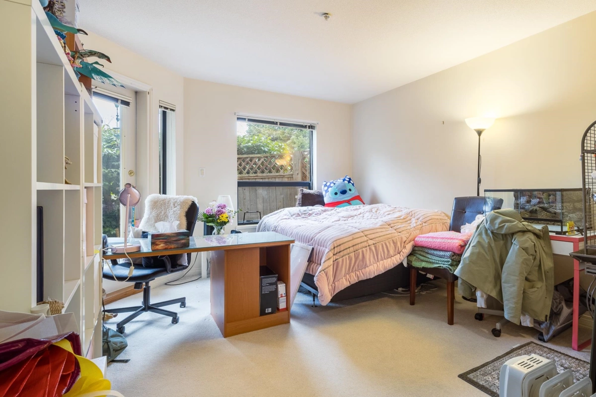 Powder Room Photo of 310 5855 Cowrie Street, Sechelt, BC