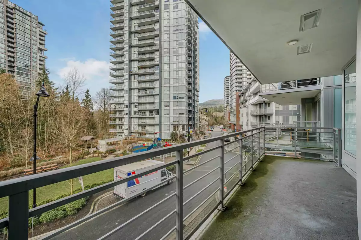 Mudroom Photo of 308 308 Morrissey Road, Port Moody, BC