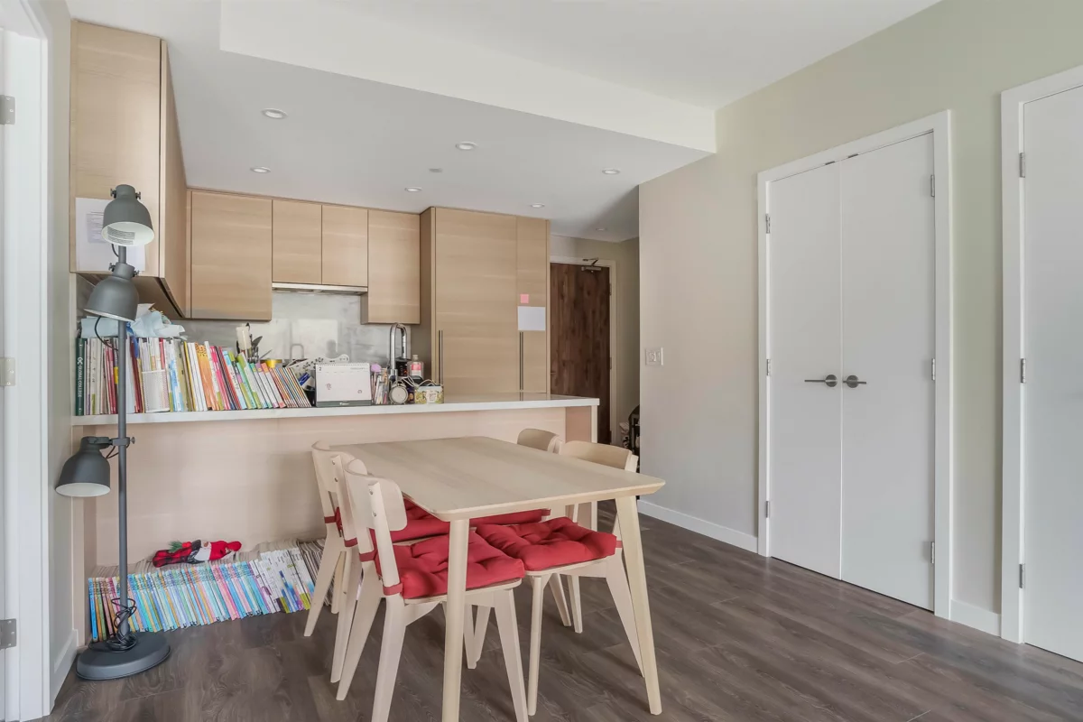 Walk-In Closet Photo of 308 308 Morrissey Road, Port Moody, BC