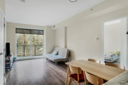 308 308 Morrissey Road, Port Moody, BC, Port Moody Centre — 2 bed apartment/condo for sale