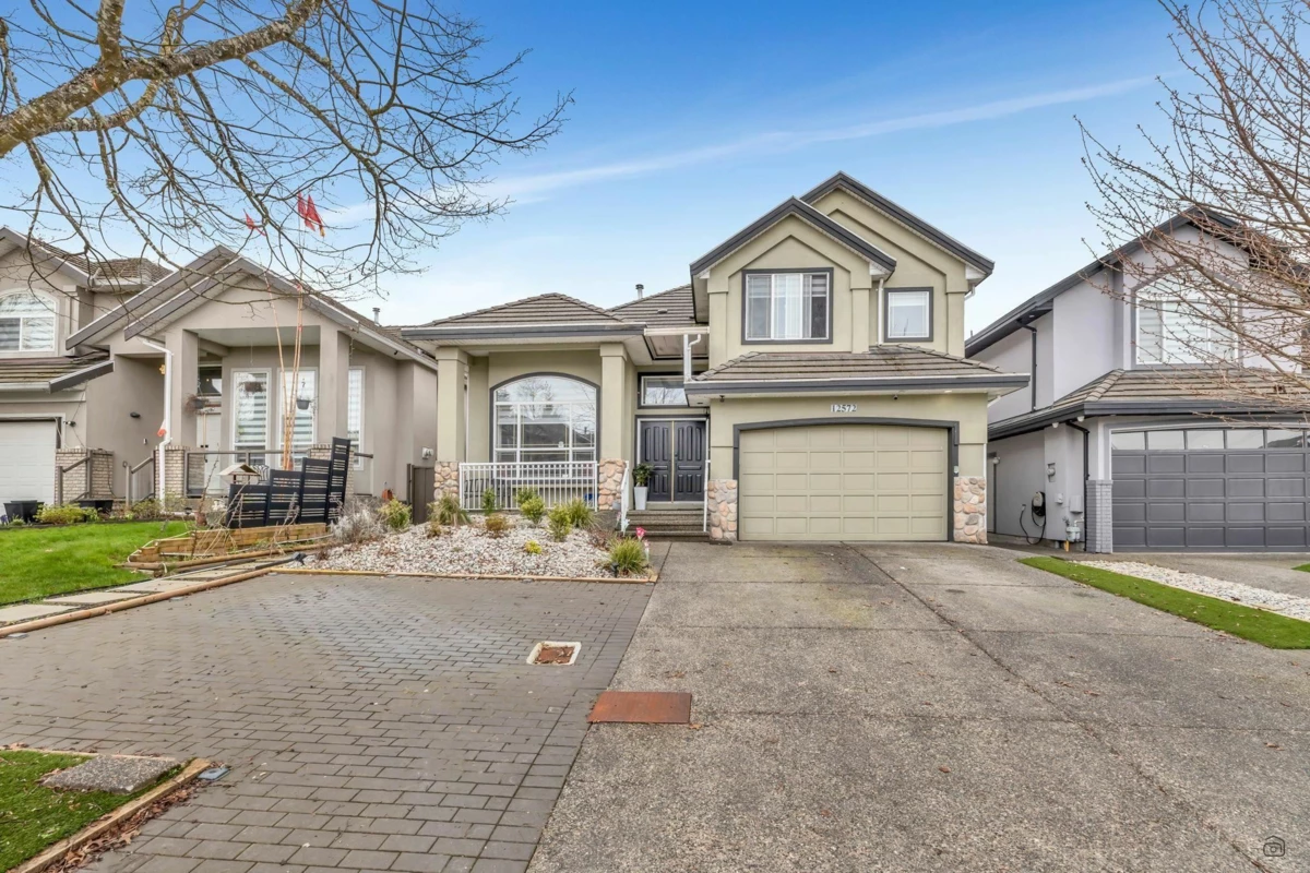 Exterior Front Photo of 12572 62b Avenue, Surrey, BC