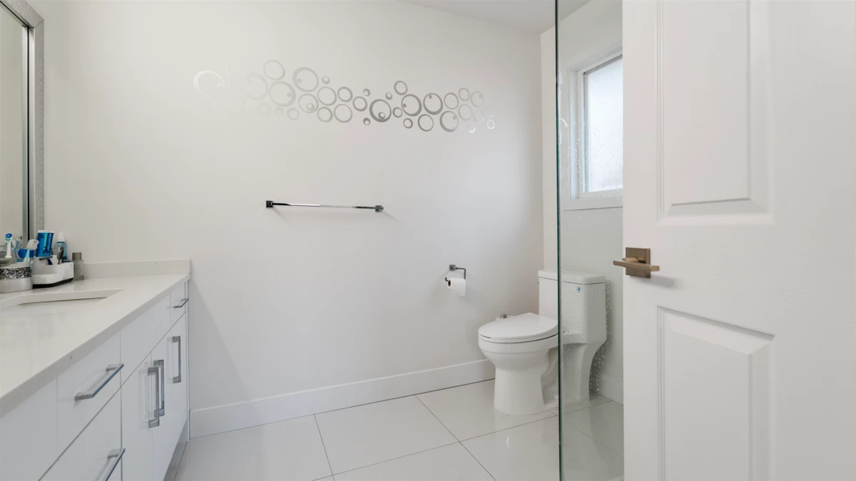 Office / Den Photo of 12572 62b Avenue, Surrey, BC