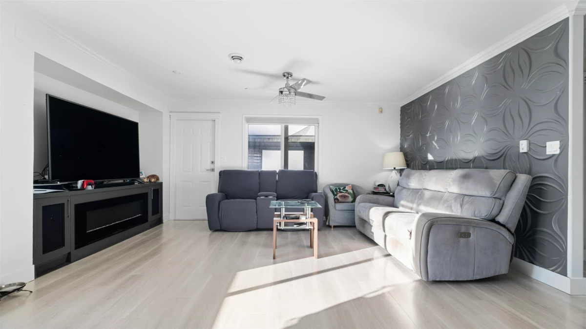 Pantry Photo of 12572 62b Avenue, Surrey, BC