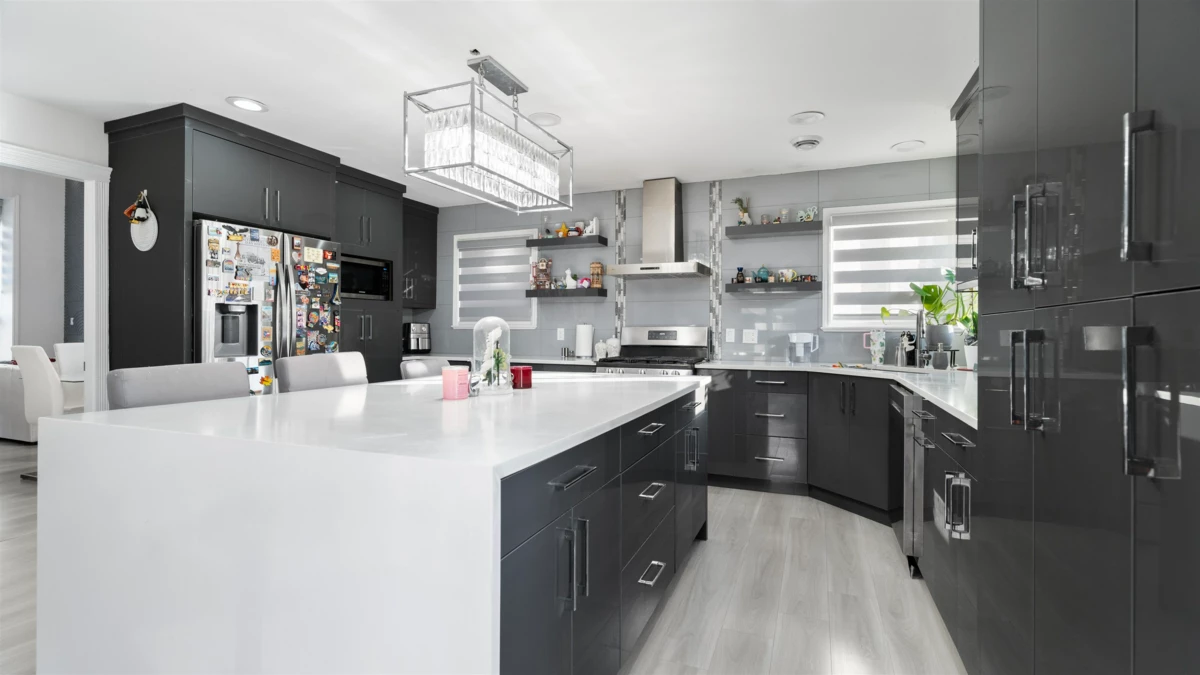 Primary Bedroom Photo of 12572 62b Avenue, Surrey, BC