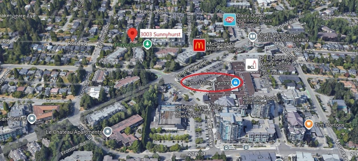 Backyard Photo of 3003 NW Sunnyhurst Road, North Vancouver, BC