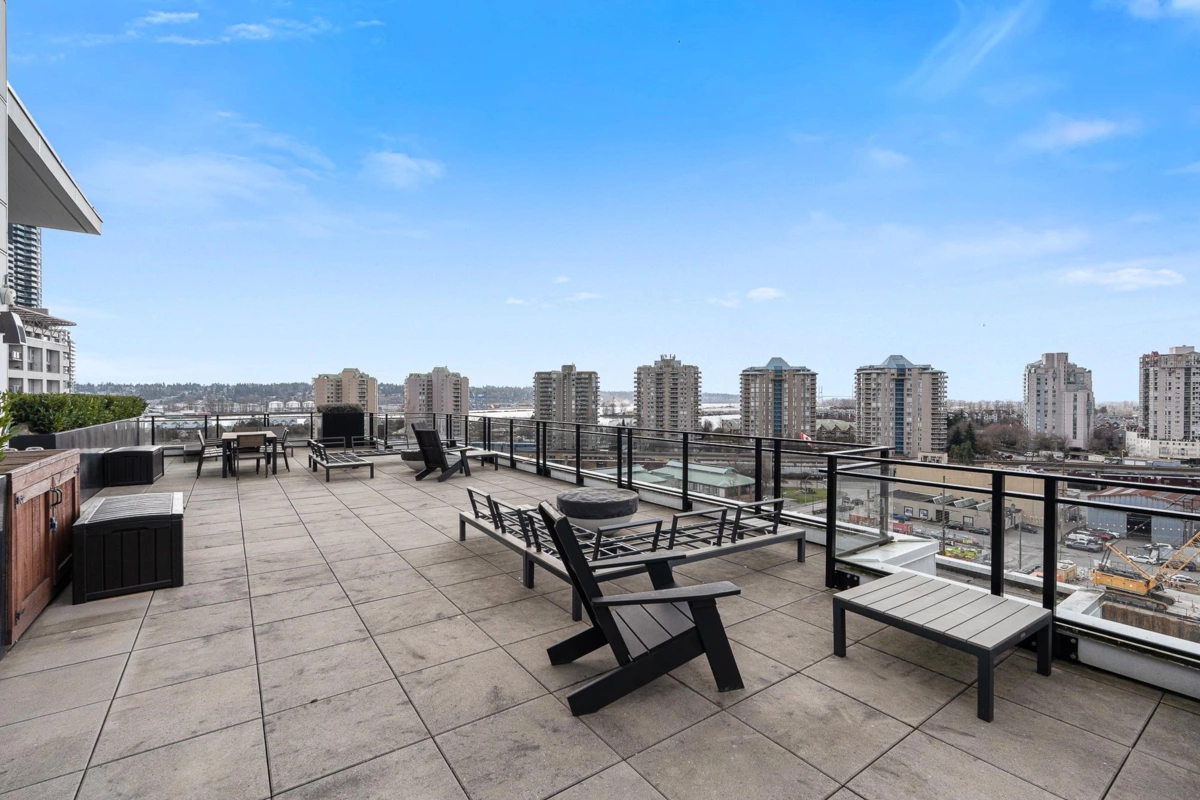 Staircase Photo of 512 1012 Auckland Street, New Westminster, BC