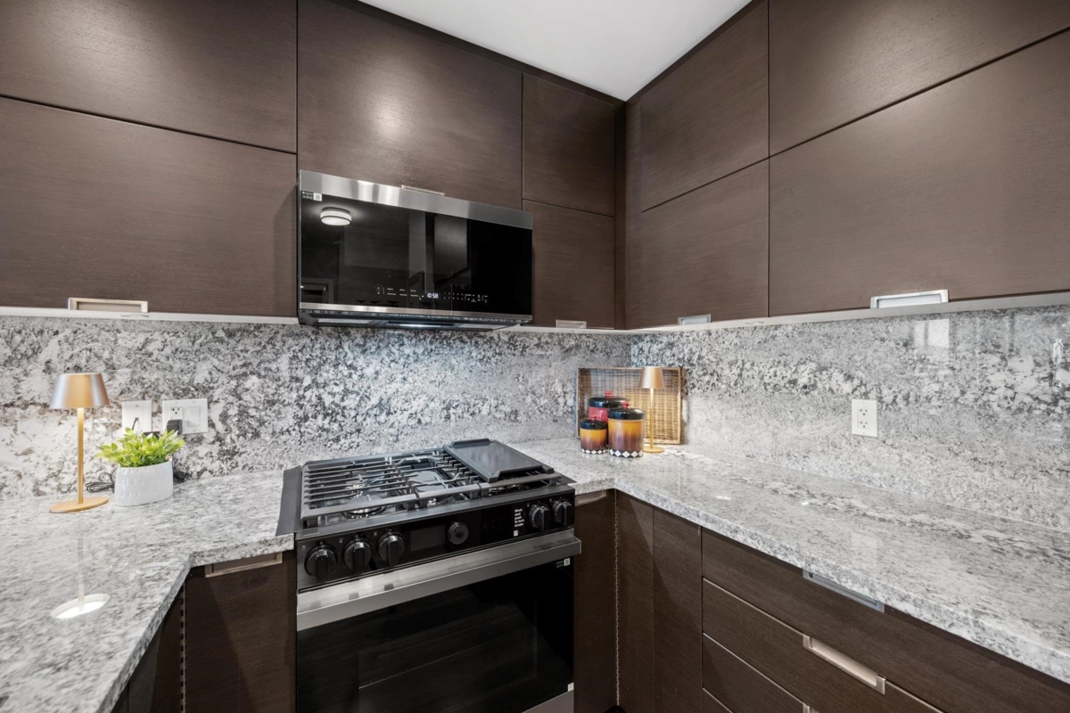 Family Room Photo of 2006 2077 Rosser Avenue, Burnaby, BC