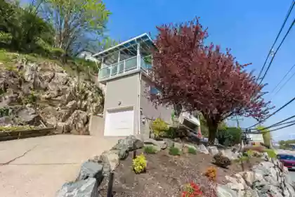 36047 Old Yale Road, Abbotsford, BC, Abbotsford East — 5 bed single family residence for sale