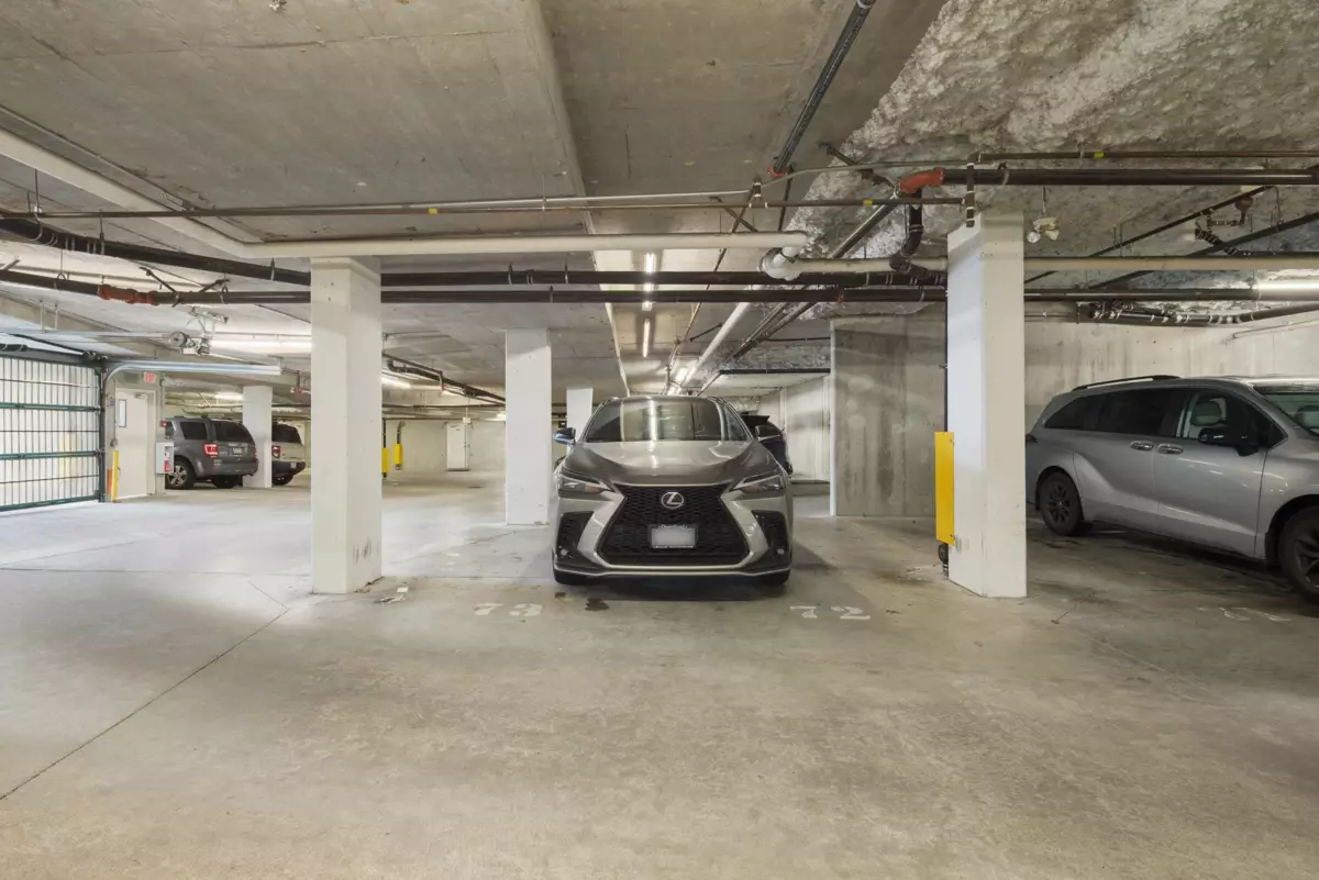 Street View Photo of 319 W 59th Avenue, Vancouver, BC