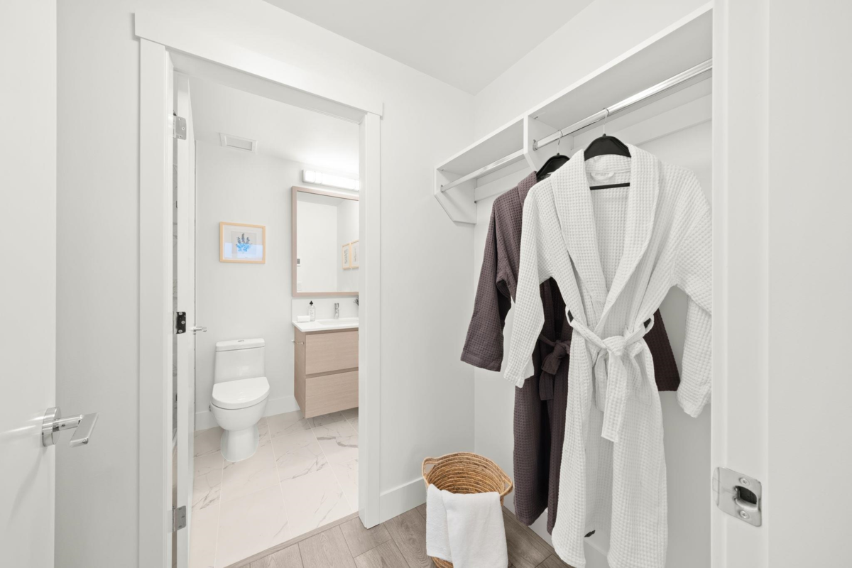 Guest Bathroom Photo of 419 4788 Hastings Street, Burnaby, BC