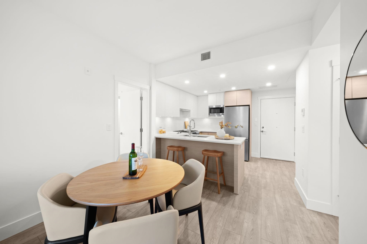 Kitchen Island Photo of 419 4788 Hastings Street, Burnaby, BC