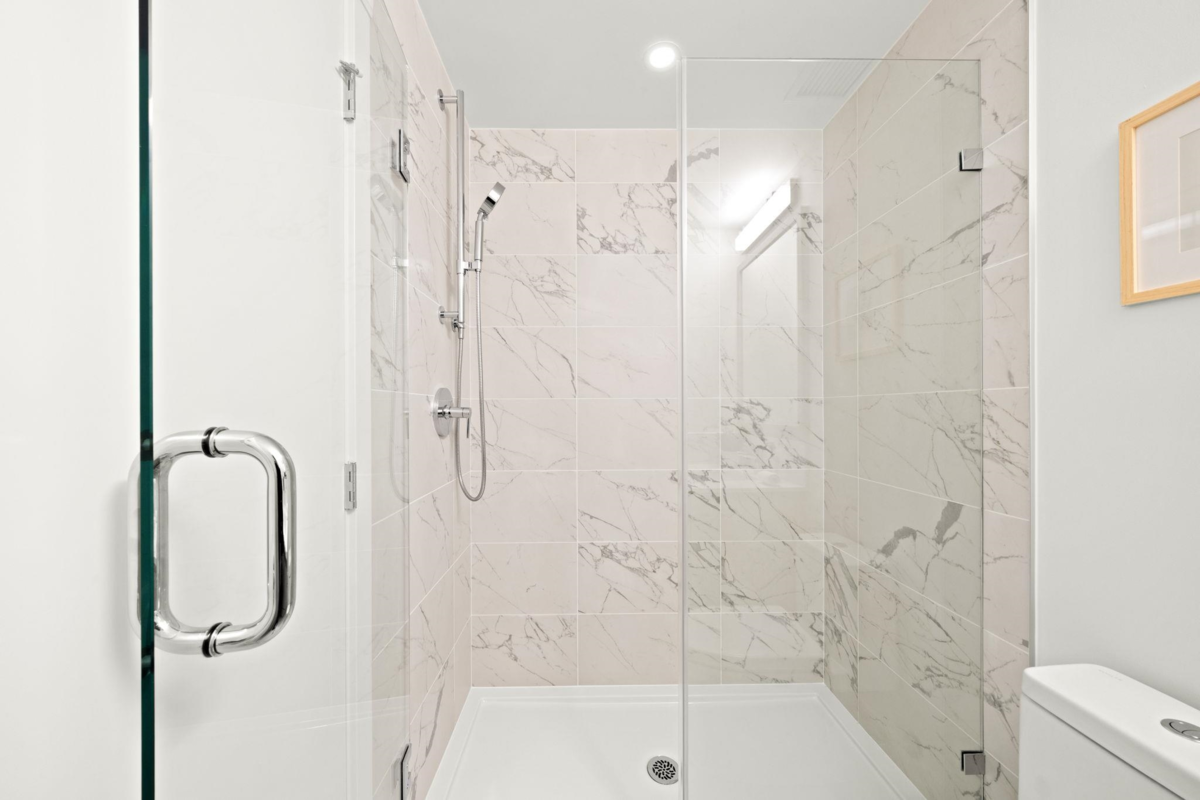 Office / Den Photo of 419 4788 Hastings Street, Burnaby, BC