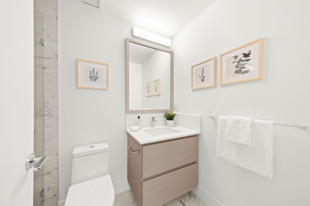 Powder Room Photo of 419 4788 Hastings Street, Burnaby, BC