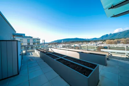 Garden / Landscaping Photo of 619 755 Harbourside Drive, Vancouver, BC