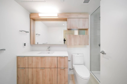 Hallway Photo of 619 755 Harbourside Drive, Vancouver, BC