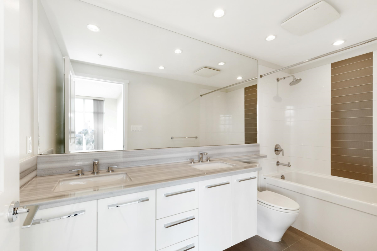 Guest Bathroom Photo of 2501 3102 Windsor Gate, Coquitlam, BC