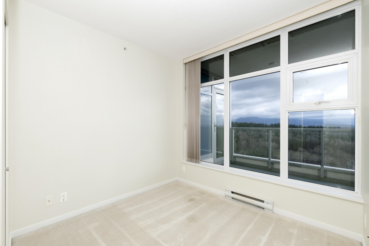 Powder Room Photo of 2501 3102 Windsor Gate, Coquitlam, BC