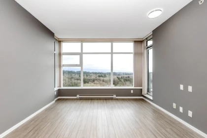 2501 3102 Windsor Gate, Coquitlam, BC