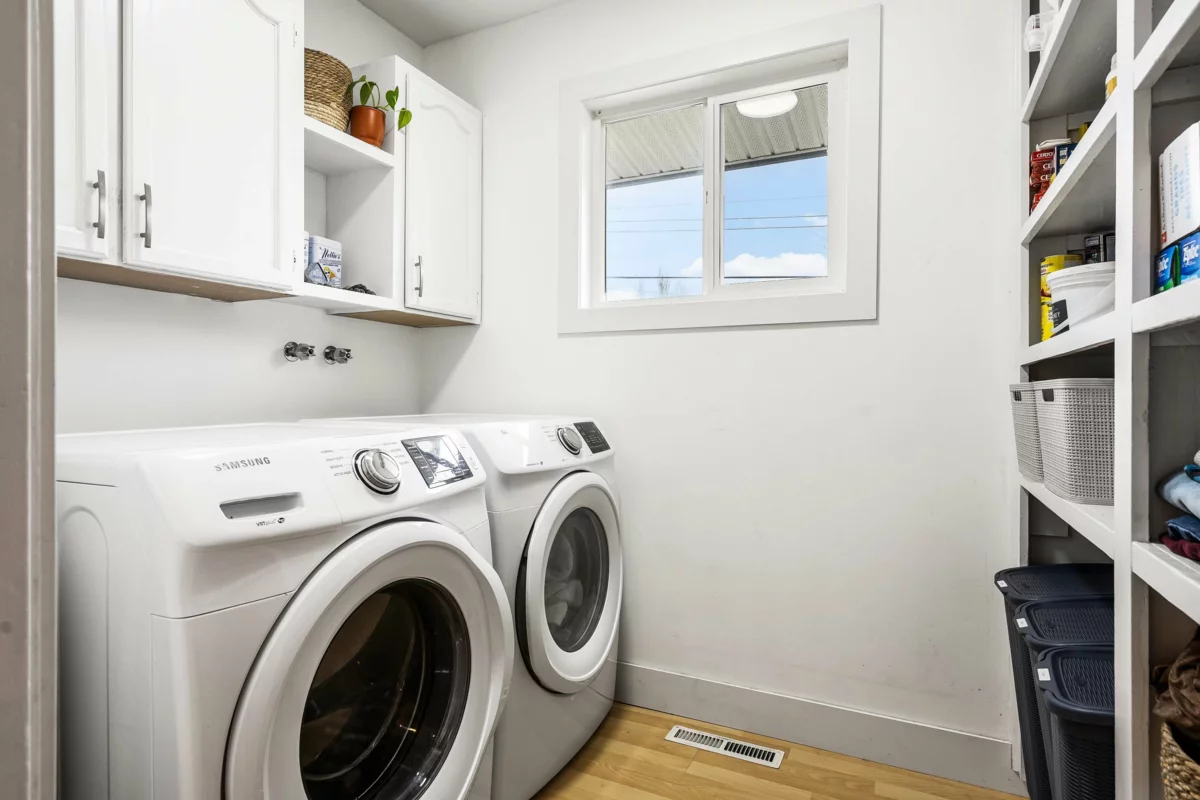 Hallway Photo of 8515 Howard Crescent, Chilliwack, BC