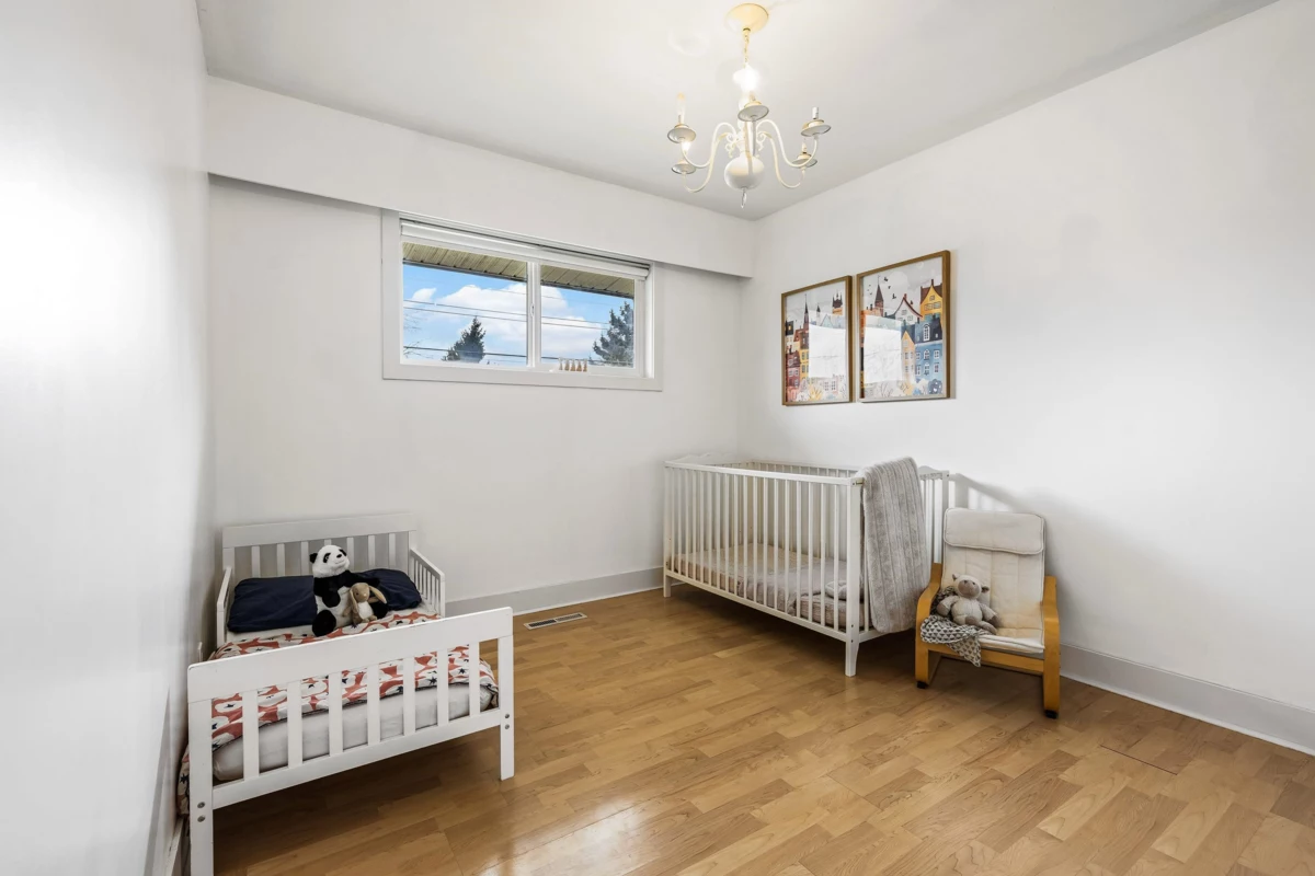 Laundry Room Photo of 8515 Howard Crescent, Chilliwack, BC