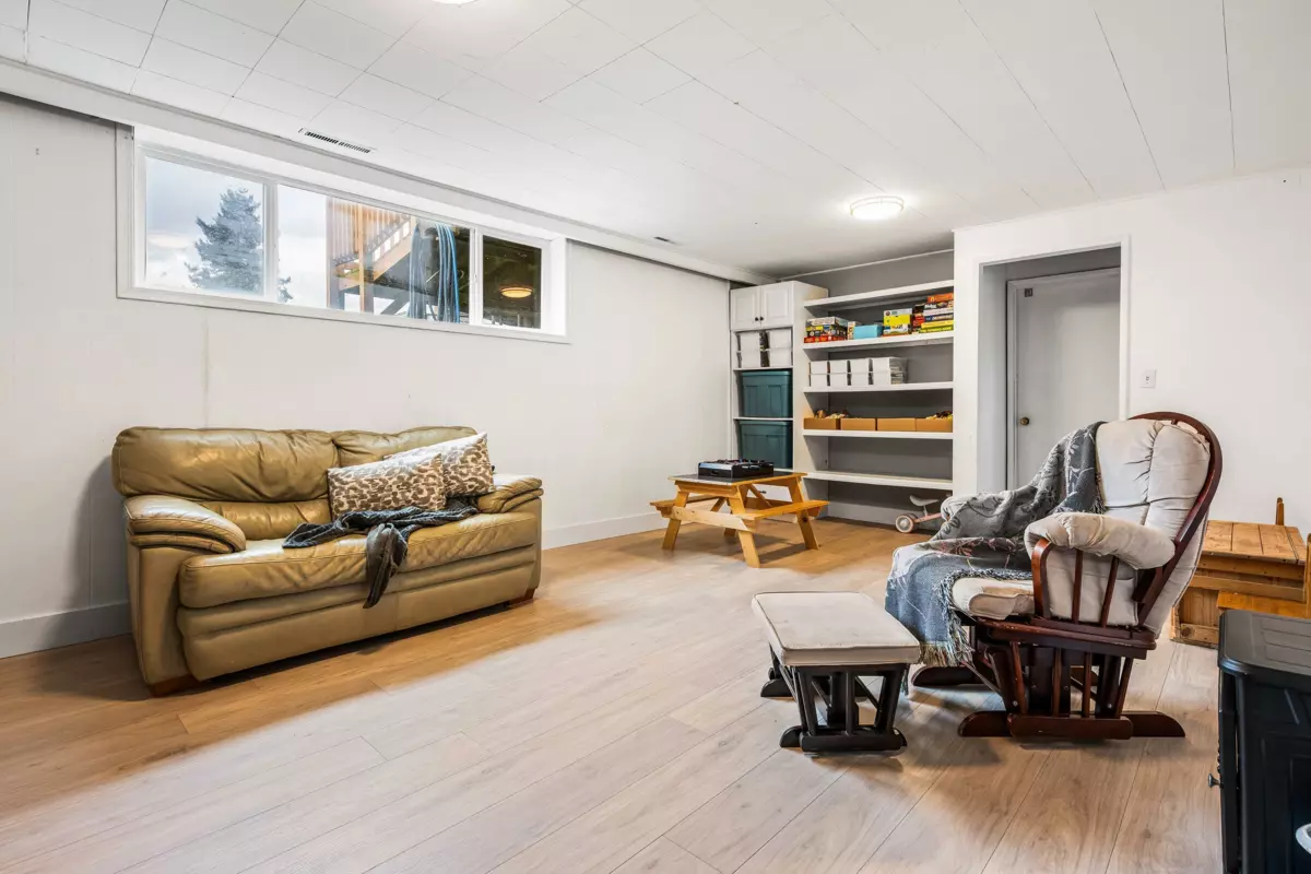 Outdoor Deck Photo of 8515 Howard Crescent, Chilliwack, BC