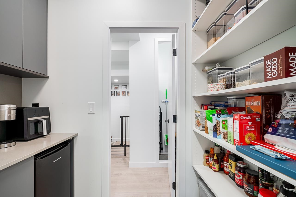 Bedroom 3 Photo of 105 19577 65b Avenue, Surrey, BC