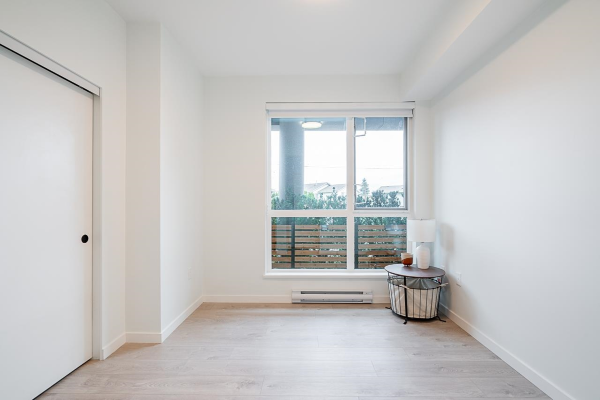 Guest Bathroom Photo of 105 19577 65b Avenue, Surrey, BC