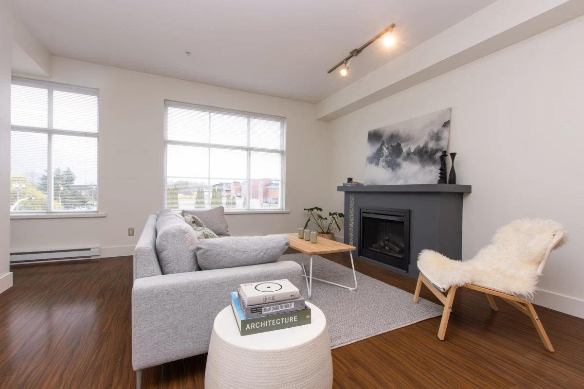 Kitchen Photo of 303 1336 Main Street, Squamish, BC
